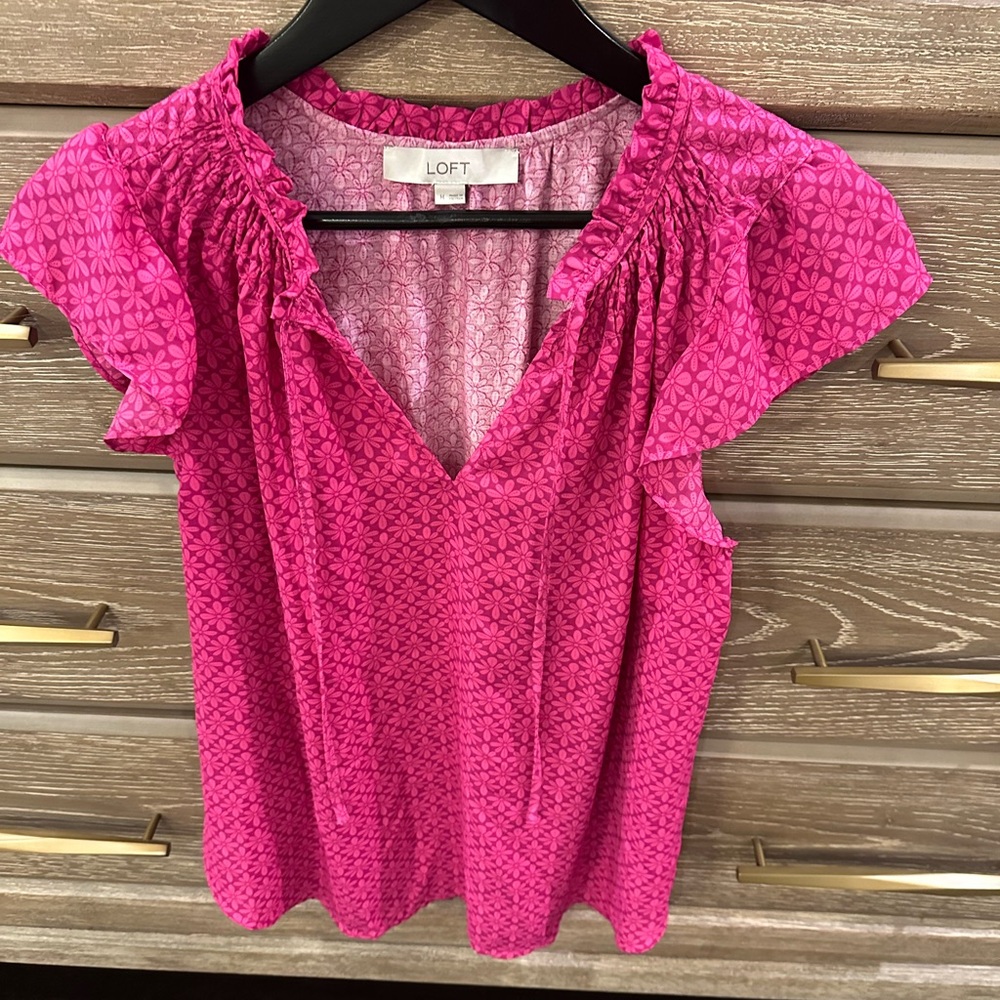 Loft flutter sleeve